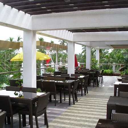 Citi Hotel Hilongos Екстериор снимка