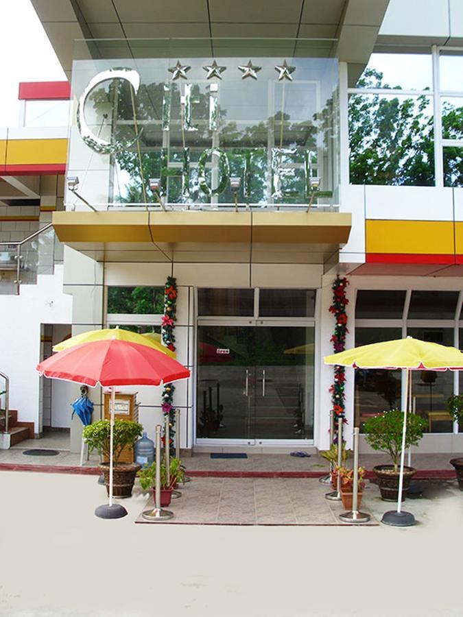 Citi Hotel Hilongos Екстериор снимка